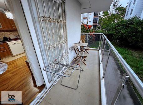 Güzeloba'da Hastane Arkası 1+1 Yüzme Havuzlu Yatırımlık Daire