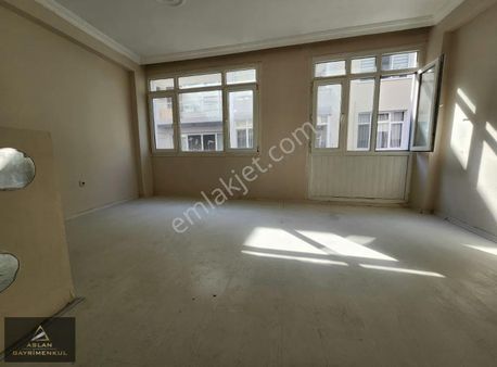 Karşıyaka Alaybey De 2+1 Kiralık Daire