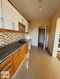 Kayaşehir 21. Bölge 85m2 Arakat 2+1 Satılık