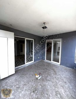 Brn Emlak'tan Yalınayakta 3+1 Site İçerisin'de Kiralık Daire