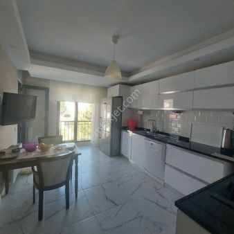 Century21 Vizyon Batıkent Mahallesi Özel Garajlı 3+1