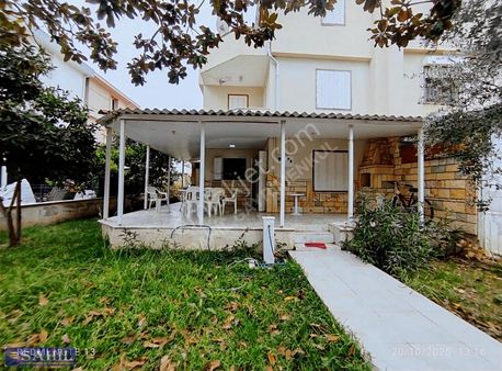 Davutlarda 3+1 Geniş Bahçeli Tripleks Site İçinde Denize 500m