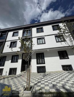 Arnavutköy Taşoluk'ta Satılık 3+1 Lüx Ters Dublex