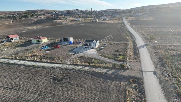 Ankara Gölbaşı Bağiçinde 500 Metre Elektirik Suyu İçinde Fiyatı Uygun Arsalar