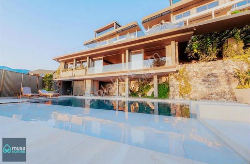 Alanya Kalesi Eteklerinde Lüks 2+1 Dubleks