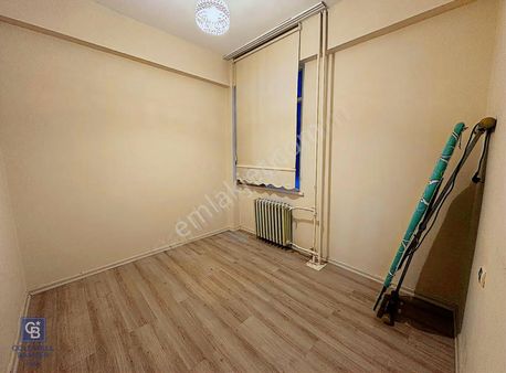 Cb Park Barlas Gürler / Çiftlik Caddesine Cephe 3+1 Fırsat Daire