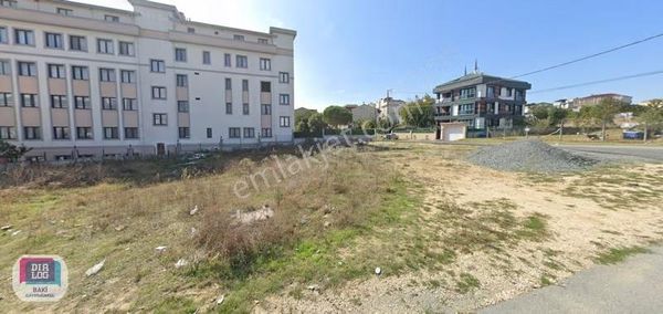 Güzel Konumlu 750 M2 3 Kat İmarlı Müstakil Köşe Parsel