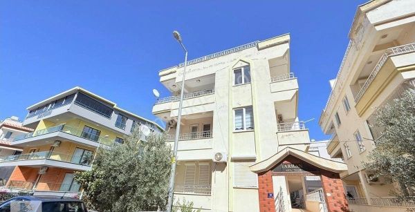 Didim Yenimahallede Altınkum Plajına 800 Metre Mesafede 2+1 Daire