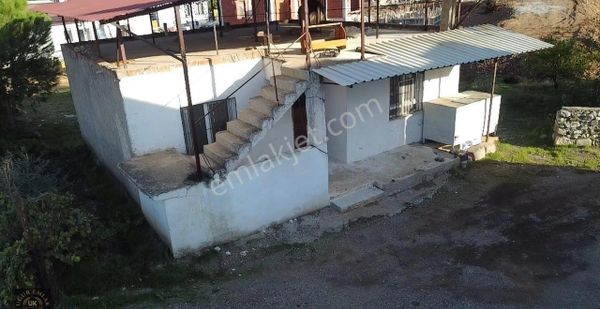 Uğur'dan Seydikemer Sahil Zorlarda Satılık Köyiçi İmarlı Arazi