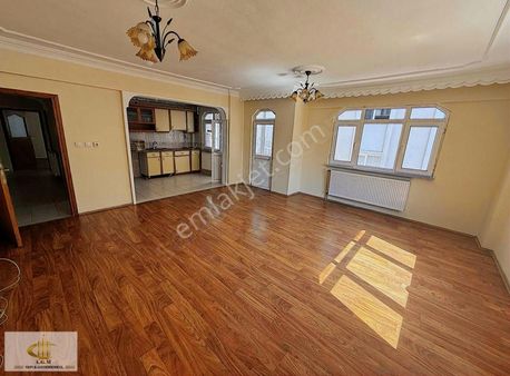 Site İçi Arakat Fırsat 3+1 Daire