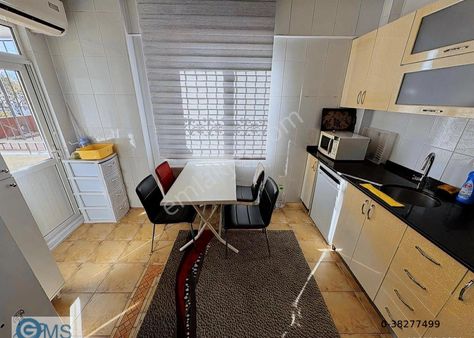 Üniversite Karşısı Kültür'de 3+1 150 M2 Katta Asansörlü Daire