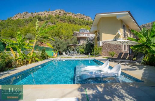 Select Gayrimenkul'den Marmaris Orhaniye'de Satılık Lüx Villa