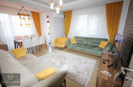 Gültepe'de 2+1 Satılık 90 M2 1.kat Önü Açık Lüks Daire