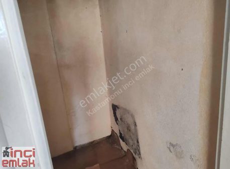 Sanayide Cami Yanında 120 M2 Depo