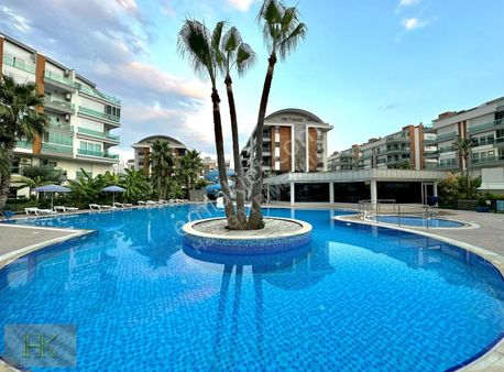 Havuzlu Güvenlikli Site İçerisinde 1+1 Lüks Eşyalı Kiralık Daire