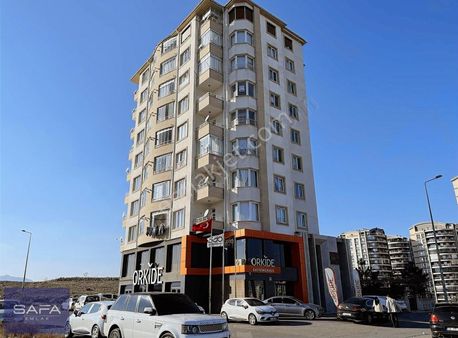 Köşk Mahallesinde Erciyes Üni. Yakınında Kiralık 3+1 Daire