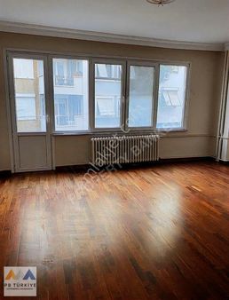 Kadıköy Moda-caferağa'da Masrafsız 3+1 Satılık Daire !