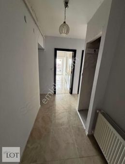 Kıbrıs Şehitleri Caddesi Üzeri | Kiralık 3+1 Ara Kat Daire