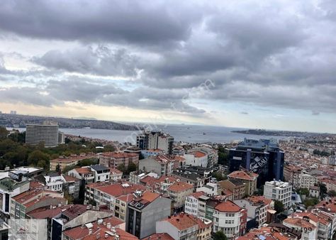 Büyükhanlı Resıdence'da Manzaralı 4+1 Satılık Daire