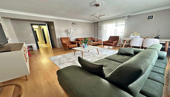 Atapark Aşık Veysel Caddesi Üzeri Yapılı 5+1 Asansörlü Dublex