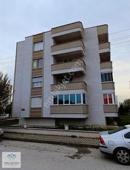 Paşaalanında Satılık 3+1 Daire