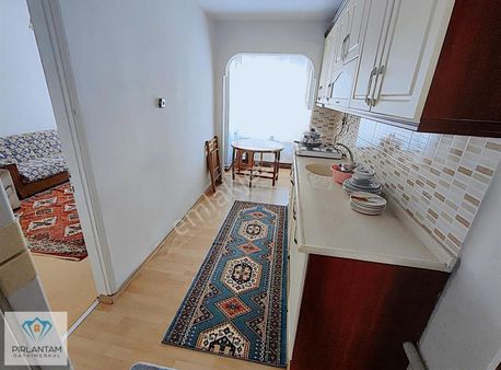 Balıkesir Kasaplar Mh Kiralık 3+1 Eşyalı Pırlantam Gayrimenkul