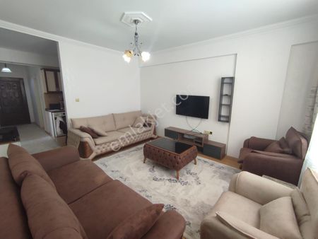 Yeditepe Emlak'tan Akkent'in En Değerli Yerinde, Site İçi Satılık 2+1 Daire!