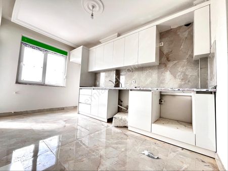 Şelale Mahallesi Asansörlü Geniş Modern Tasarımlı 3+1 Daire