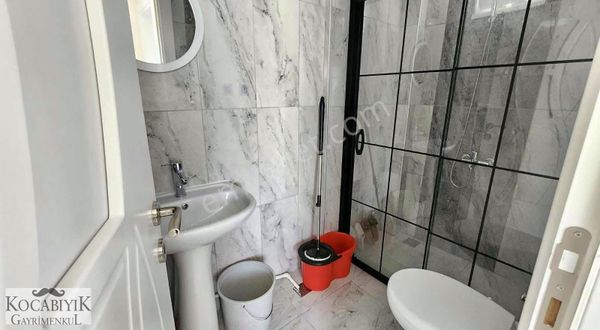 Kocabıyık Gayrimenkul'den Honaz Üniversite 1+1 Kiracılı Apart