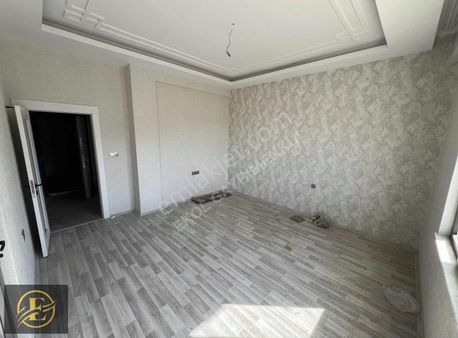 Ekol'den Yerden Isıtma Giriş Kat Sıfır 2.5+1 Kat Bahçe Fırsat !