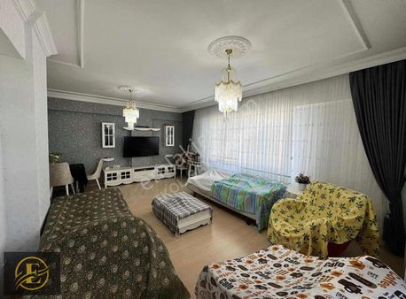 Ekol'den İskanlı Hasarsız Şahsi Garajlı Ebeveyn Banyolu 3+1