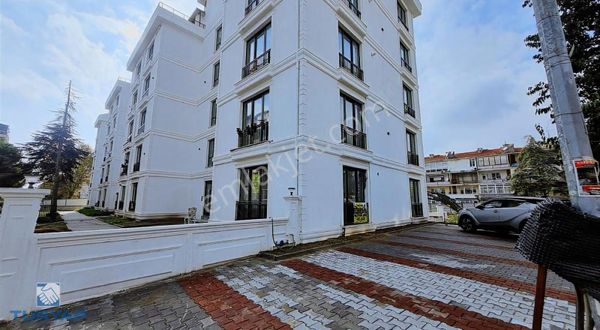 Atatürk Mahallesi Denize 50m Mesafede Satılık 2+1 Daire Otopark