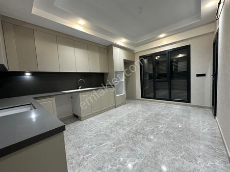 Demirler'den Yenişafak'ta Önü Açık Cepheli Geniş 3+1