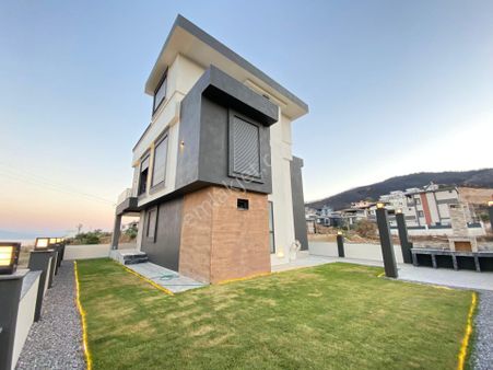 Ultra Lüks Akıllı Ve Köşe Vılla 4+1 Özel Tasarım Tek Müstakil Villa