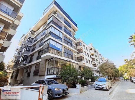 Bostanlı Akbank Sokağında Yeni Binada Satılık 2+1 Daire