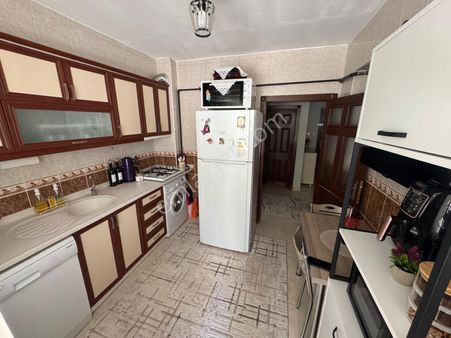 İncirli'de Yüksek Giriş 3+1 Bağımsız Asansörlü Masrafsızz!!