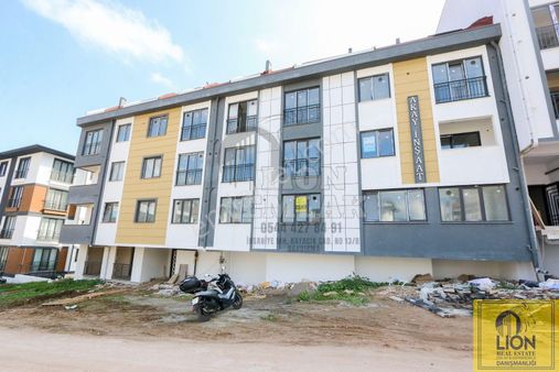 🟨⬛lıon Emlak'tan Yeni Mahallede Sıfır 1+1 Satılık Arakat⬛🟨