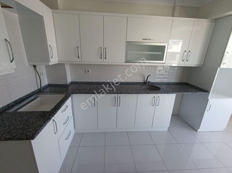 Cumhuriyet Mh.turyolu Üzeri 2+1 Kiralık Daire