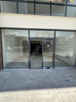 Karacaahmet Mh Muhteşem Lokasyon Kiralık Çok Amaçlı Dükkan