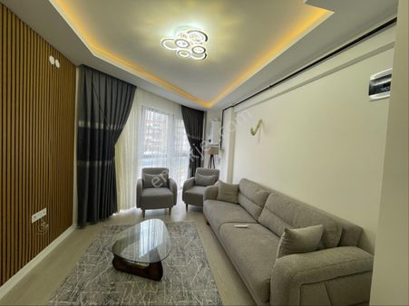 Remax Model Den Alaybey İzban A 50 Metre Eşyalı Doğalgazlı 1+1