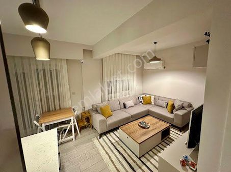 Remax Model'den Karşıyaka Dedebaşında 2+1 Teraslı Dubleks