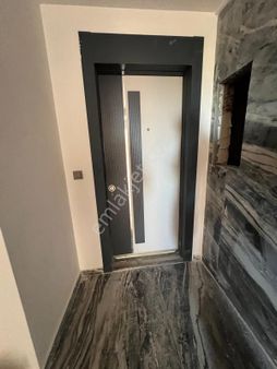 Karşıyakada Tramvaya Dibi Havuzlu 2+1 Lüks Daire