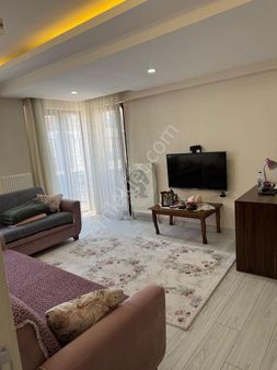 Muhittin Mahallesinde Dört Yol Ağzında 1 1 Satılık Daire P.no:1812 M