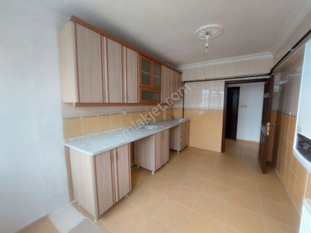 Sincan Akşemsettin Mah Kiralık Köşe Başı 3+1 Daire