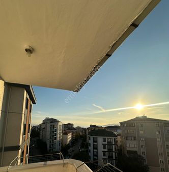 Mak Gayrimenkul'den Kartal Çavuşoğlu Mah.2+1 Satılık Daire