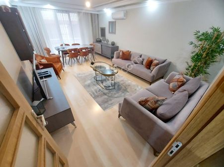 Sultan Selim'de,metroya 7 Dakika,otoparklı,3+1 Kiralık Daire