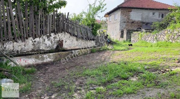 Sudöşeği Köyünde %80 İmarlı Arsa (konut, Çiftlik Ve Depo)