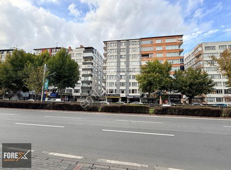 Sivas Caddesi Üzerinde Tertemiz Kiralık 3+1 Daire