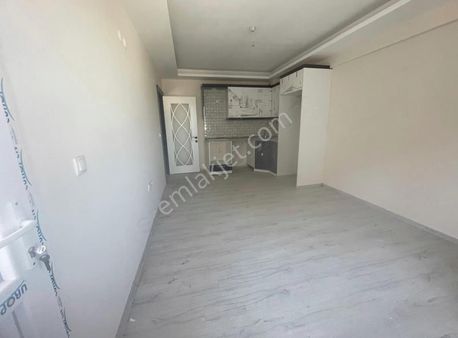 2+1 Asansörlü Yeni Bina