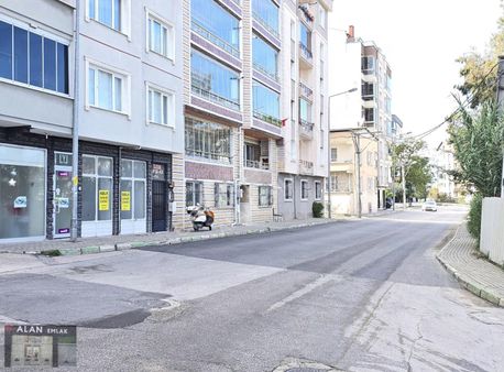 Güzelyalı Yalı Mah. Ana Cadde Üstü